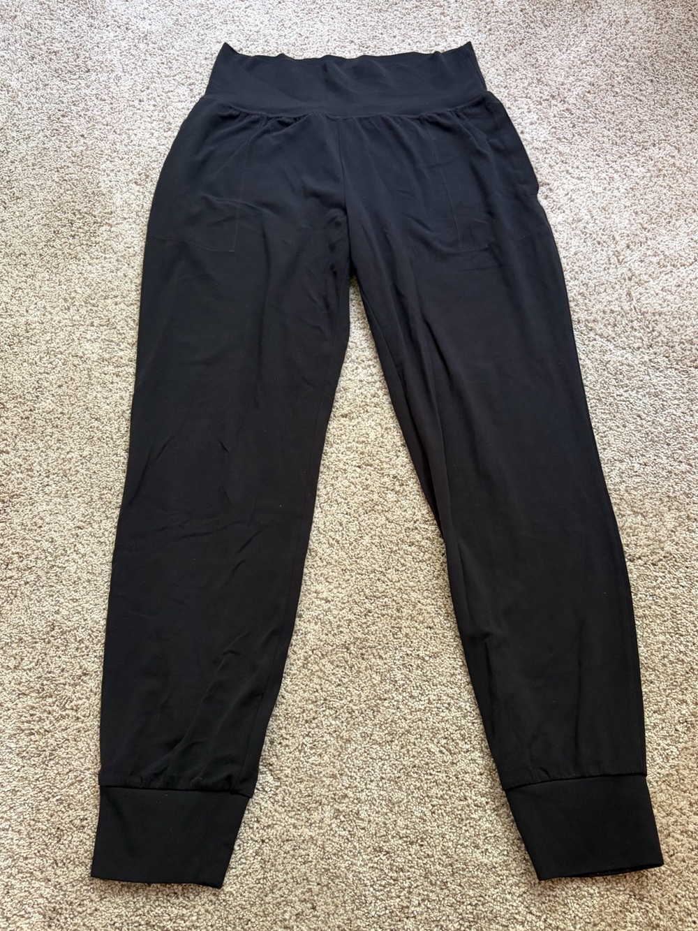 Athleta Salutation Jogger in Powervita (Medium Tall)